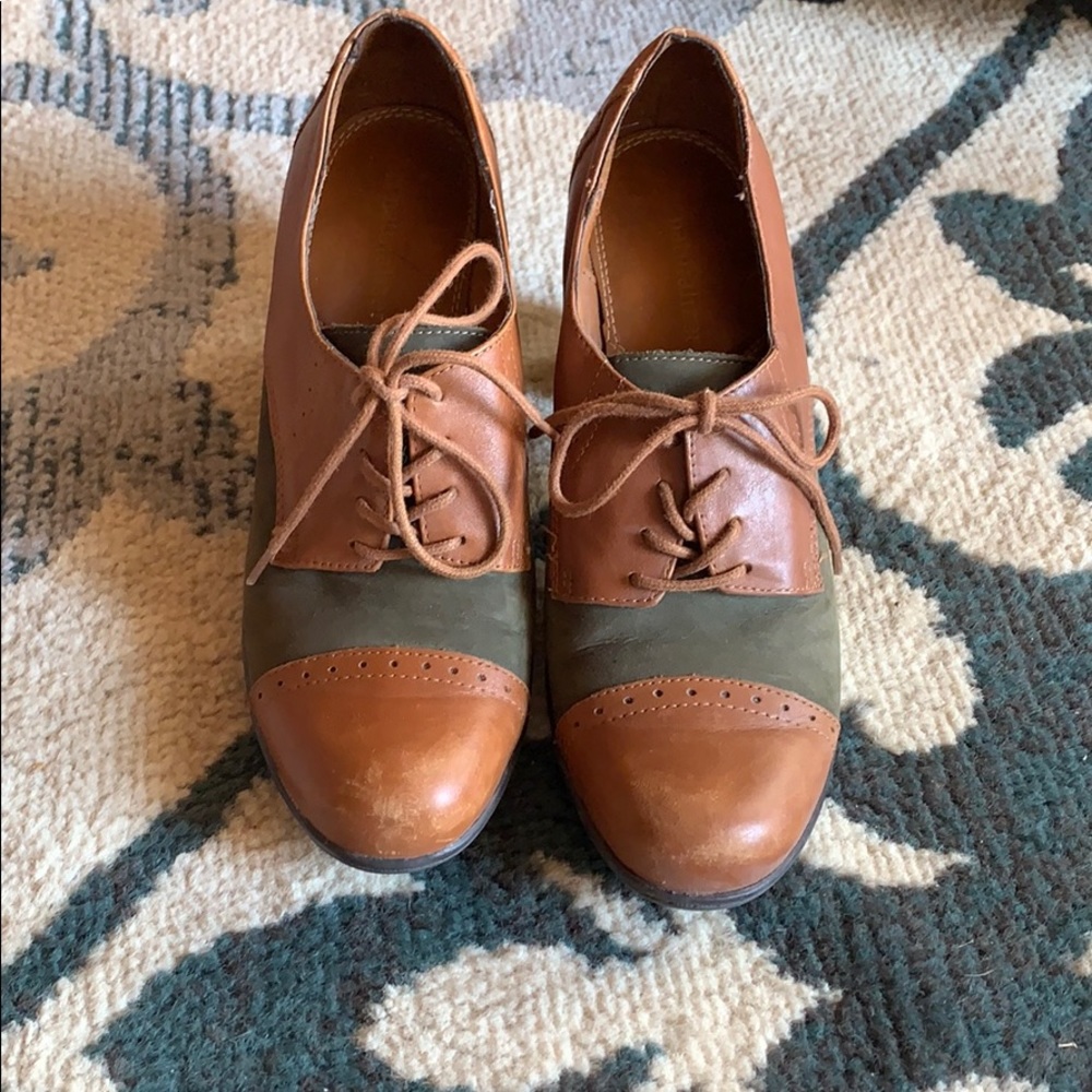 Naturalizer heeled booties